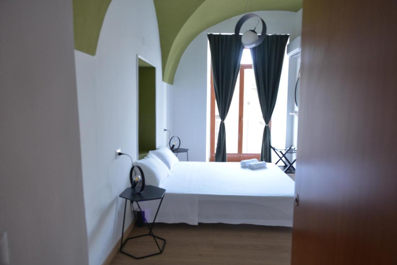 Casa Dante Apartment Катания Екстериор снимка