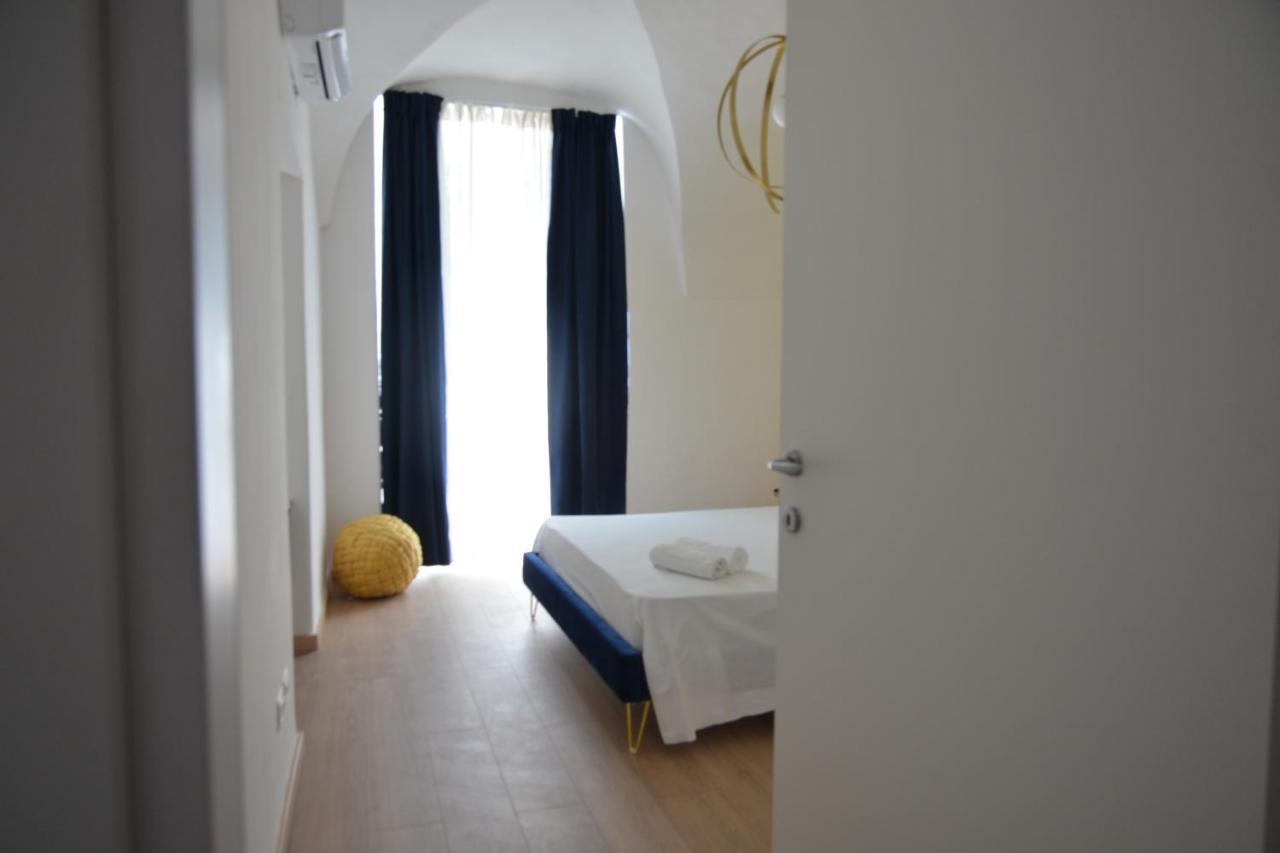 Casa Dante Apartment Катания Екстериор снимка